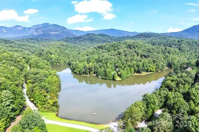 $30,000 | 0 Buzzard Place, Unit 186, Lake Lure, NC 28746