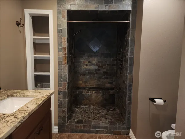 $3,600 | 8120 Berry Ridge Lane Northwest, Silverdale, WA 98383