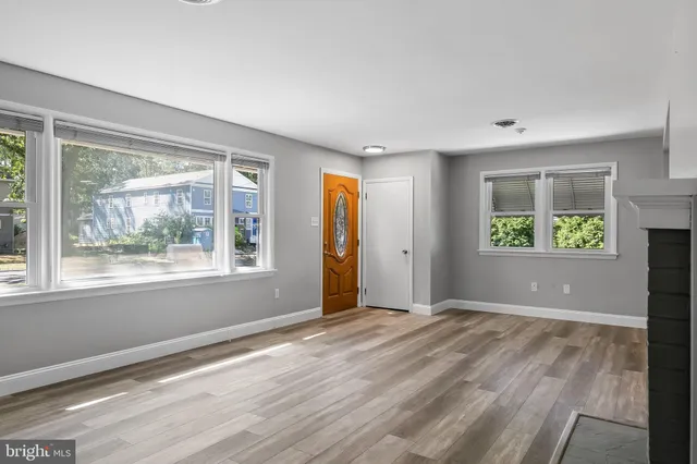 $3,200 | 405 Hamilton Road, Glassboro, NJ 08028