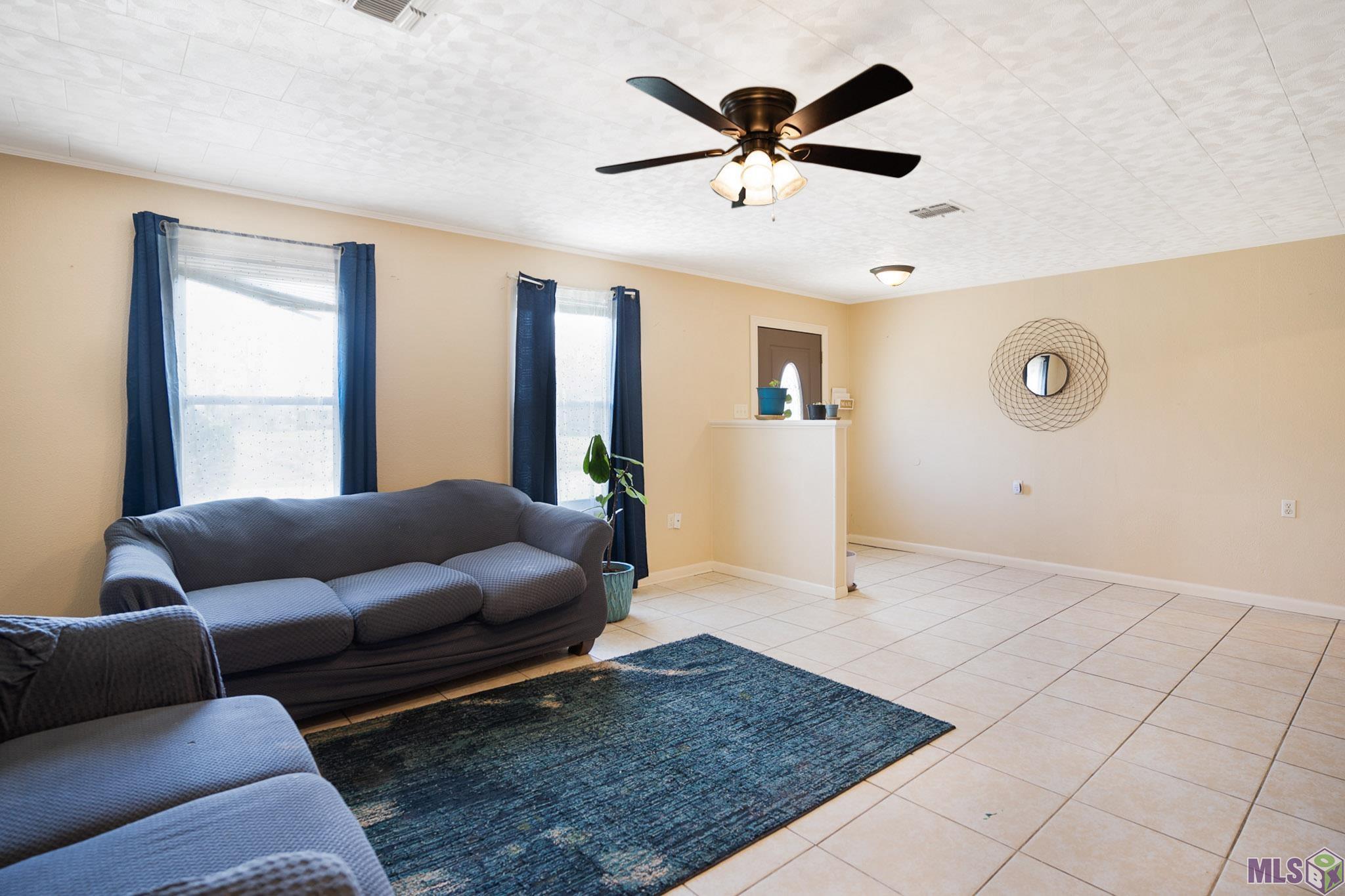 408 Dantin Street Raceland, LA 70394 - Photo 5 of 16