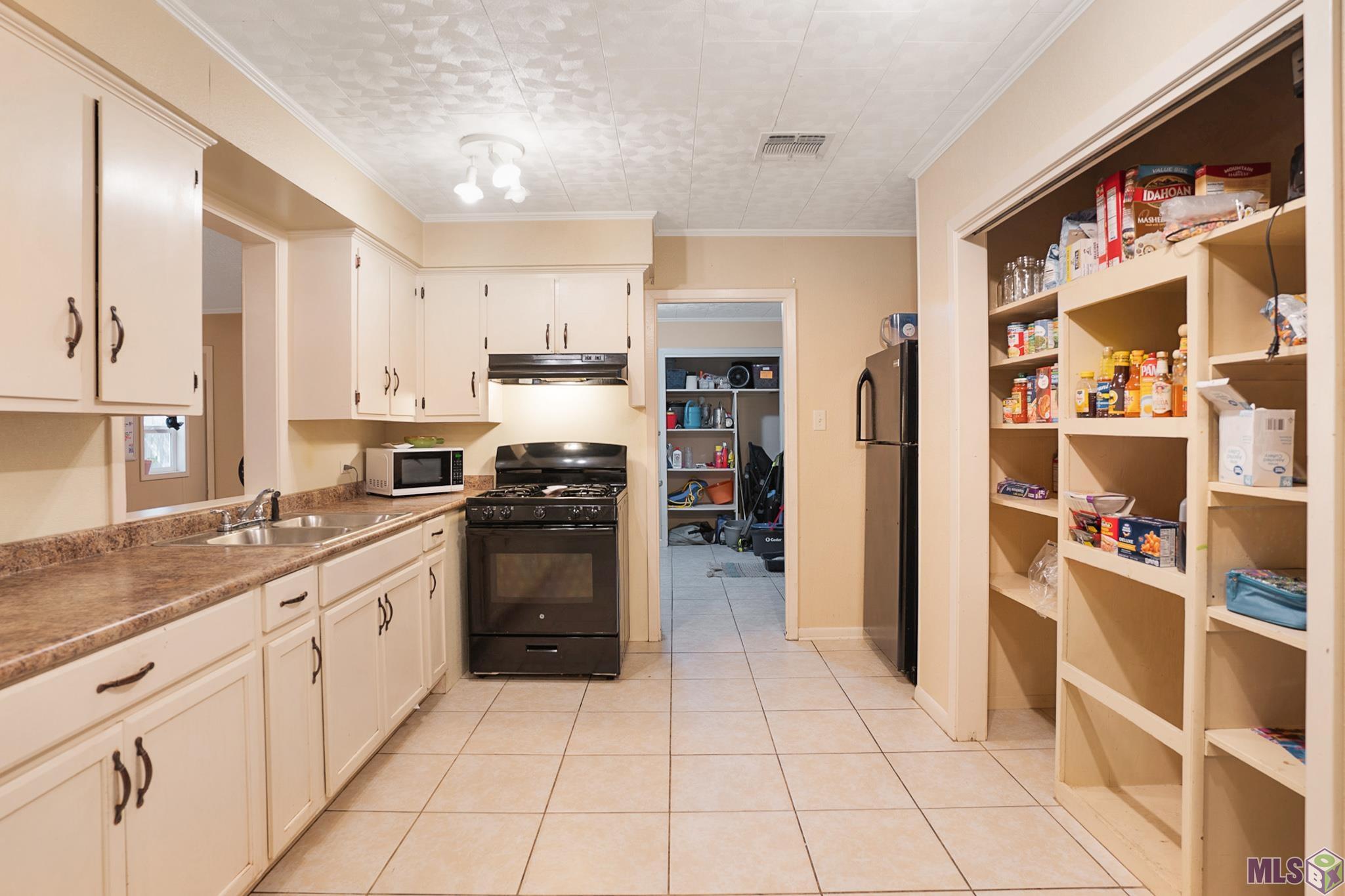 408 Dantin Street Raceland, LA 70394 - Photo 10 of 16