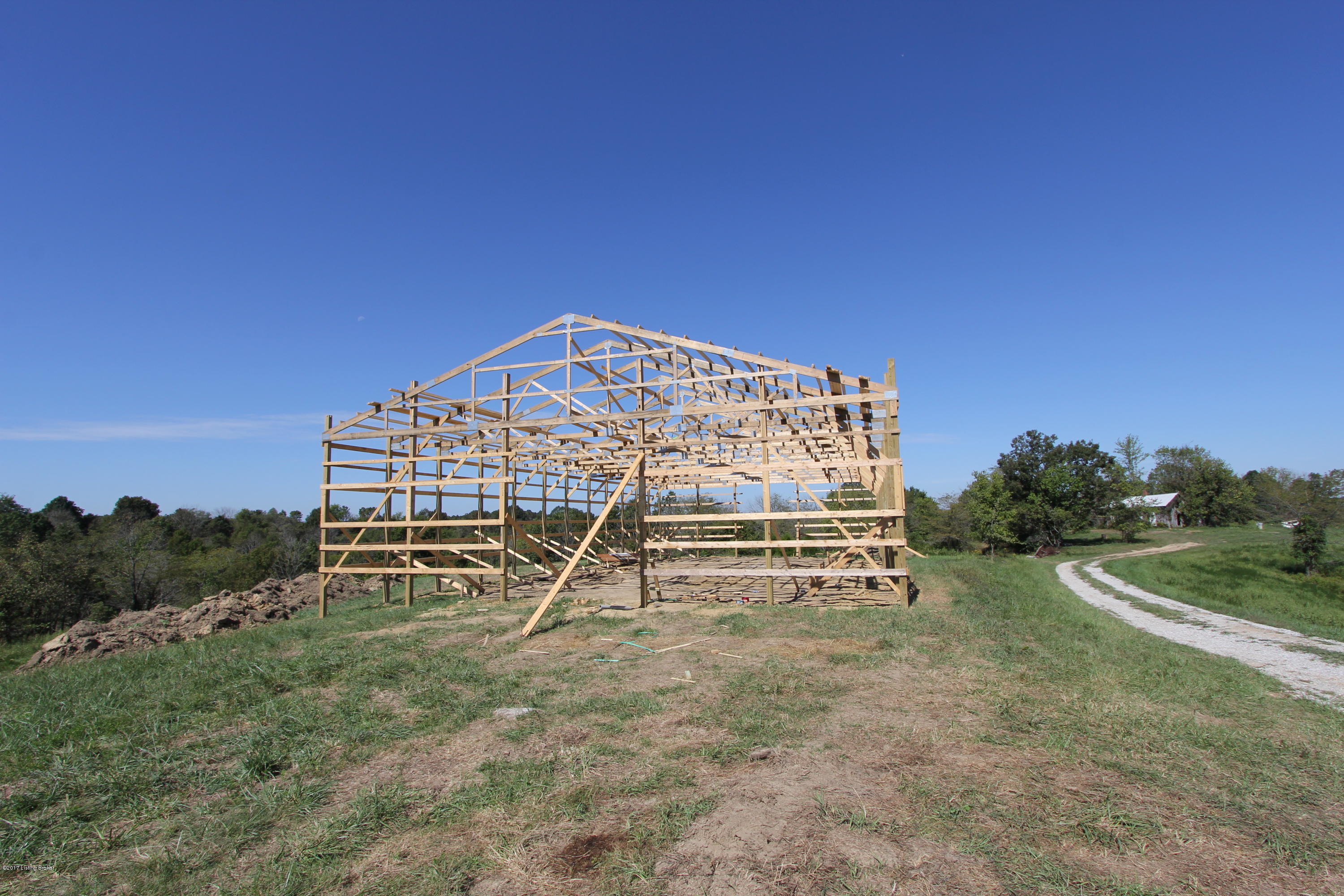 1500 Aaron Barnett Road Lawrenceburg, KY 40342 - Photo 35 of 39 IMG_8027