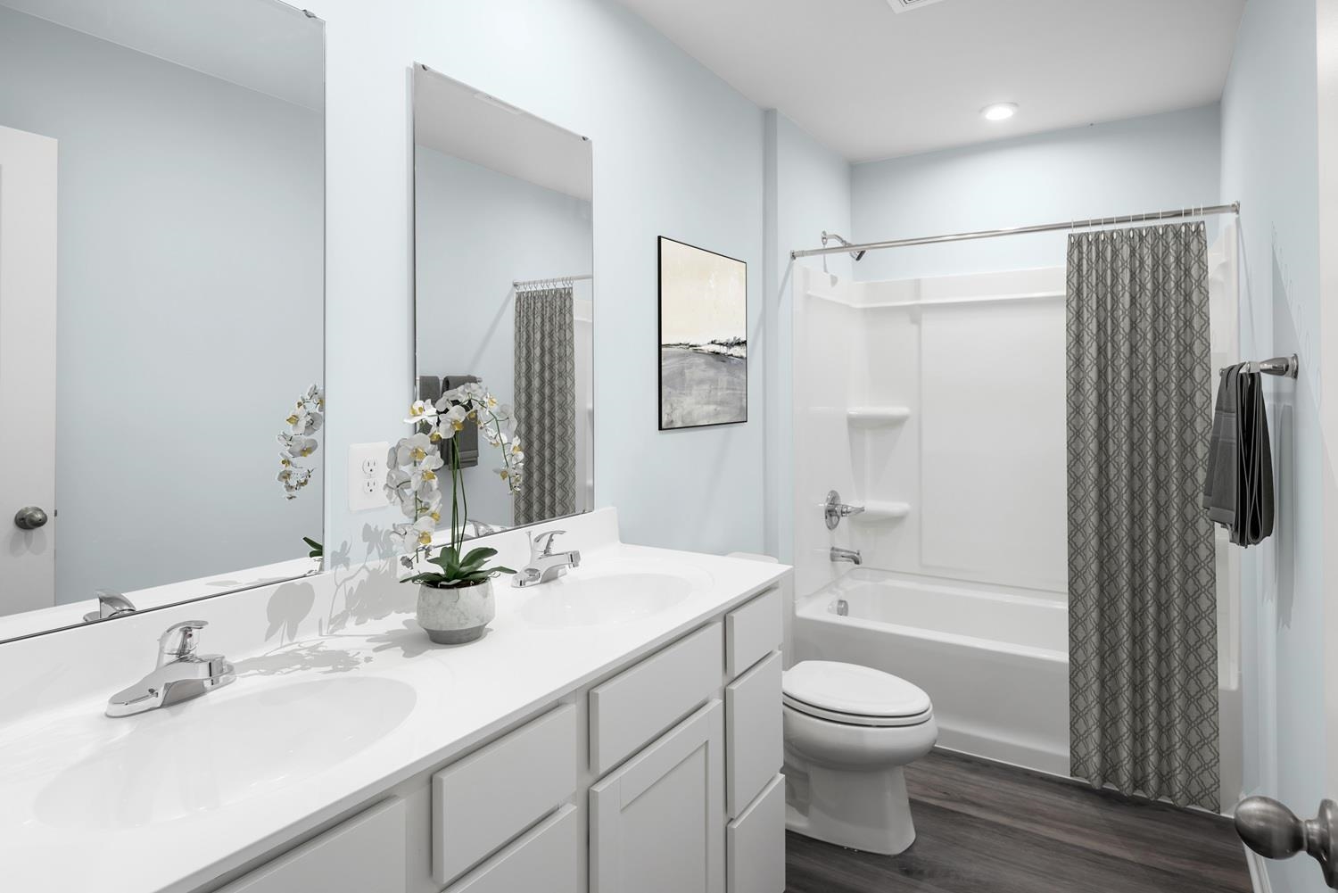 7 White Birch Road Afton, VA 22920 - Photo 12 of 15 Bathroom