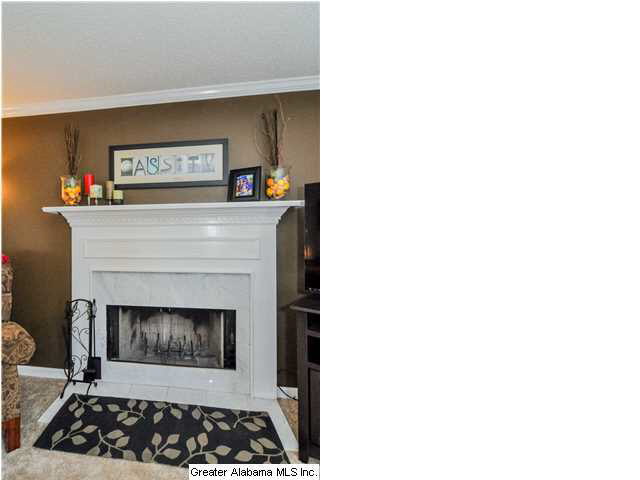 1840 Russet Hill Circle Hoover, AL 35244 - Photo 7 of 32