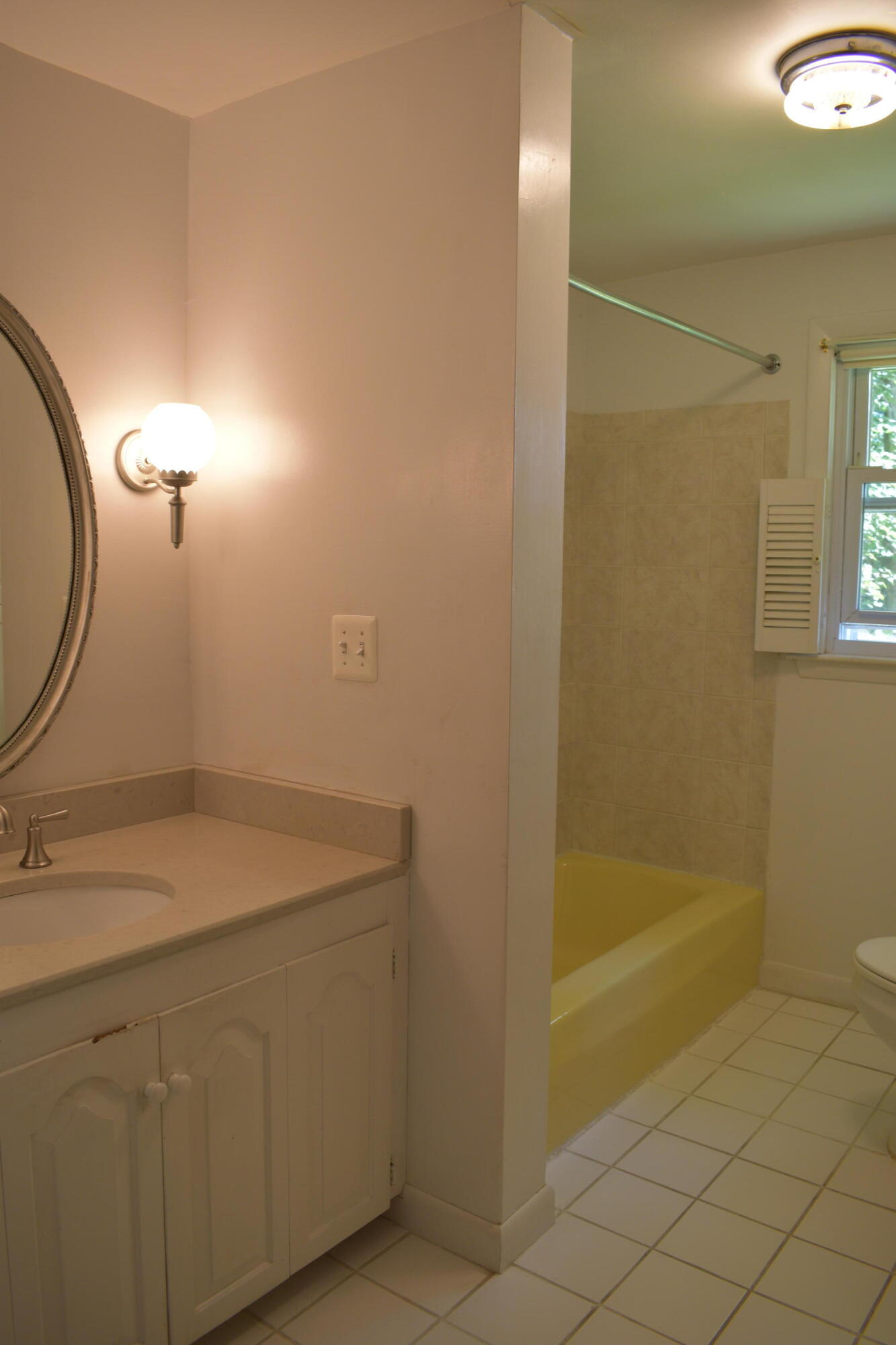 82 Farnham Street Portland, ME 04103 - Photo 21 of 25 MOB_2271