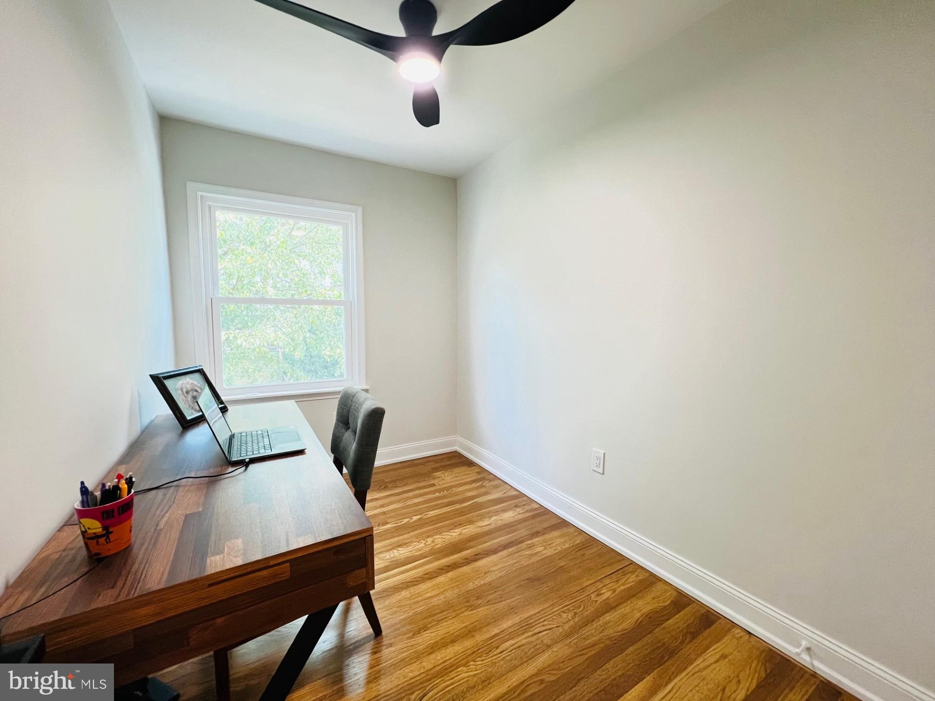 4735 Sheldon Street Philadelphia, PA 19127 - Photo 31 of 49 Bed #2 - ceiling fan & hardwoods