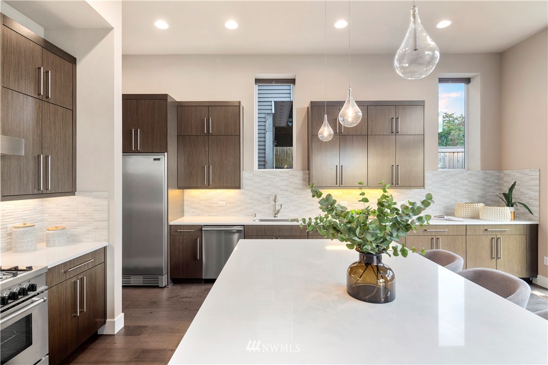 923 North 28th Place Renton, WA 98056 - Photo 11 of 40 Gallery Image 11