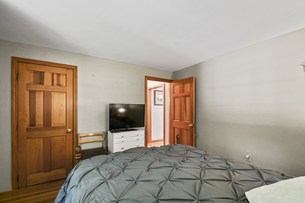 28 Skelton Road Burlington, MA 01803 - Photo 12 of 30 Gallery Image 12