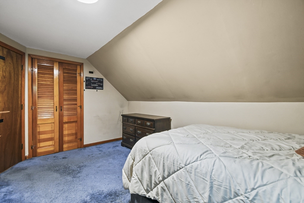 28 Skelton Road Burlington, MA 01803 - Photo 17 of 30 Gallery Image 17