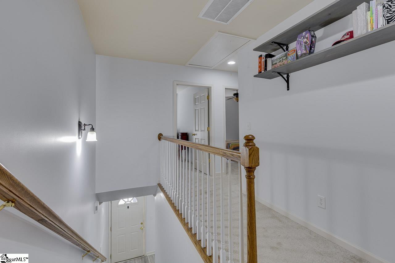 1122 East Lee Road Taylors, SC 29687 - Photo 17 of 30