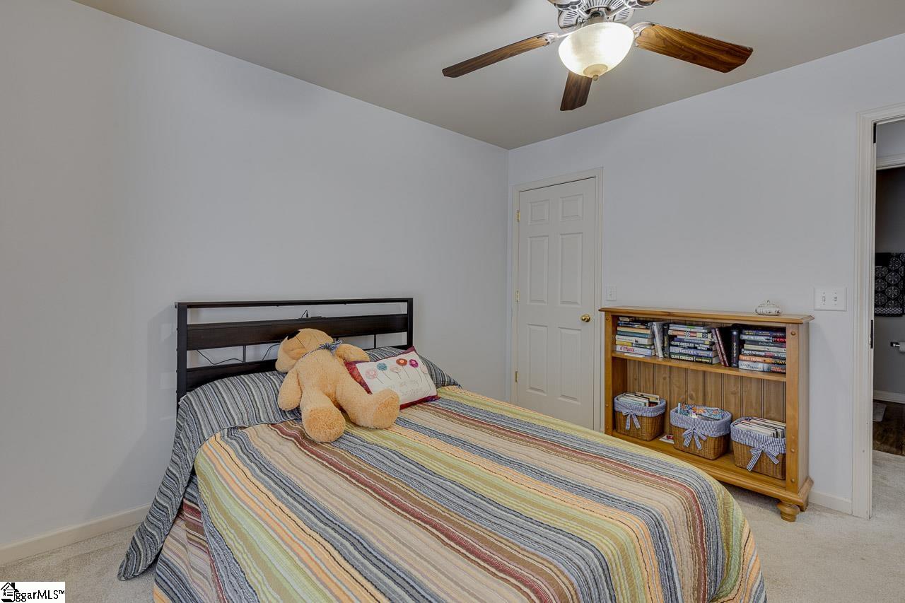 1122 East Lee Road Taylors, SC 29687 - Photo 25 of 30