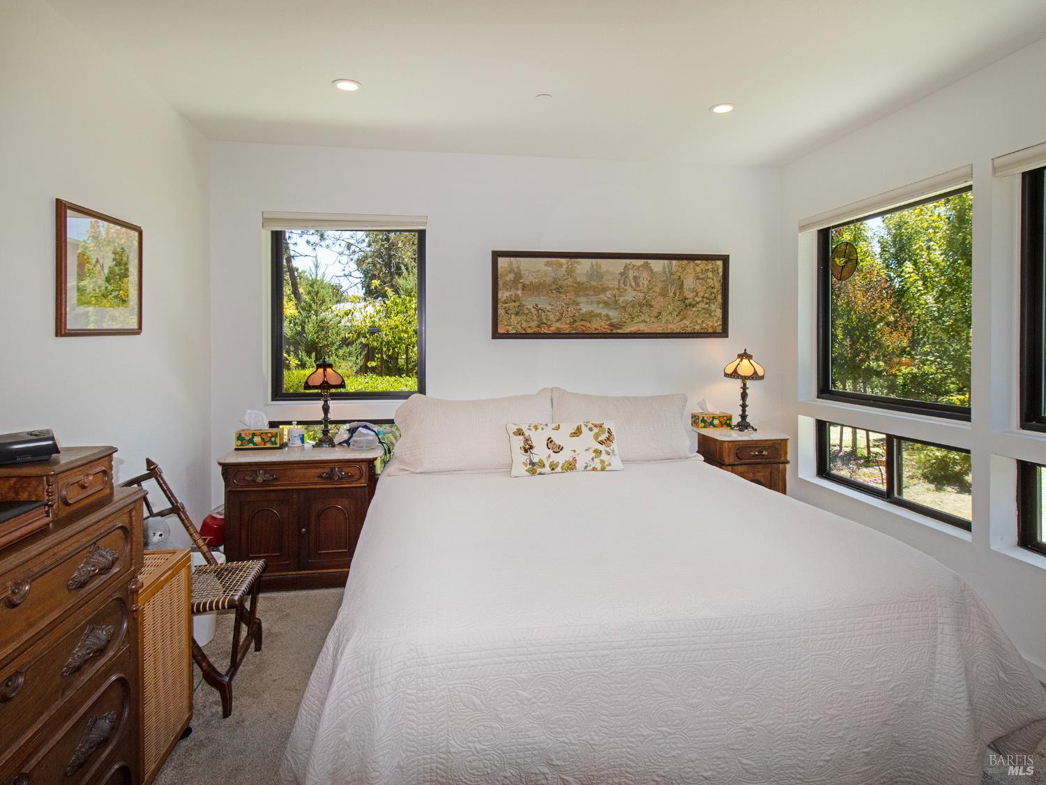 1938 Marsh Road Santa Rosa, CA 95403 - Photo 16 of 67 Gallery Image 16