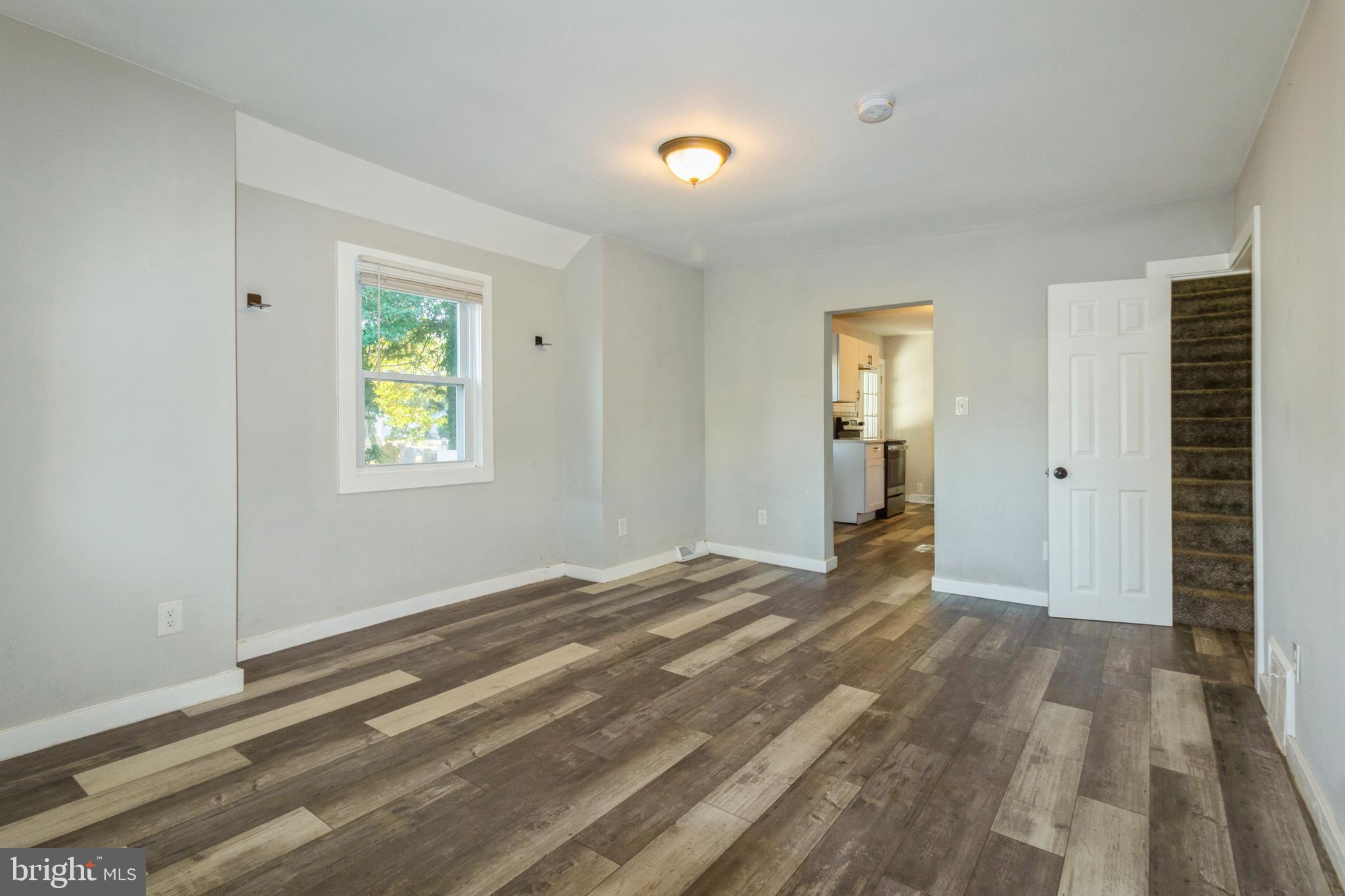 15 Fort Mott Road Pennsville, NJ 08070 - Photo 4 of 25