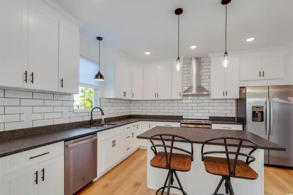 $944,250 | 108 Tidal Creek Drive, Murrells Inlet, SC 29576