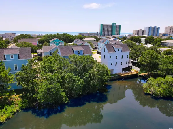 $944,250 | 108 Tidal Creek Drive, Murrells Inlet, SC 29576