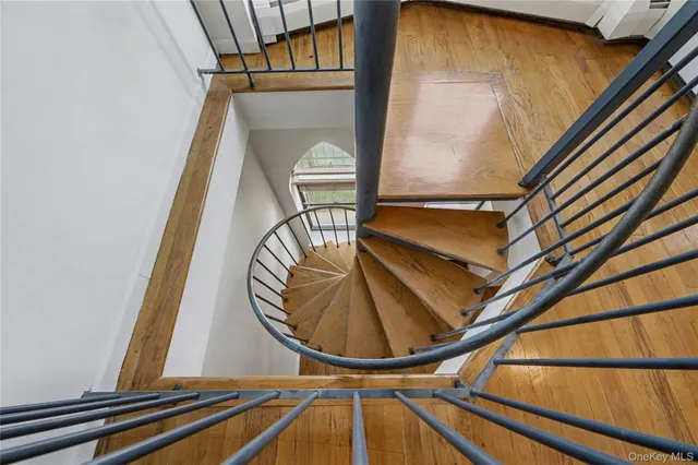 a view of an entryway