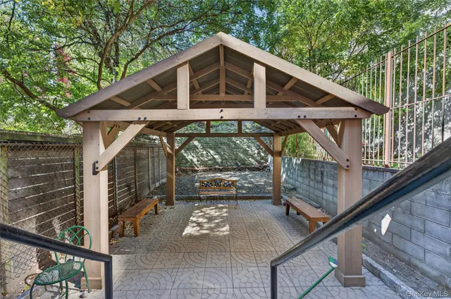 a picture of floor plan