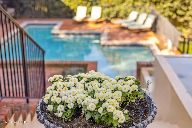 $1,950,000 | 1442 Darbee Drive, Morristown, TN 37814