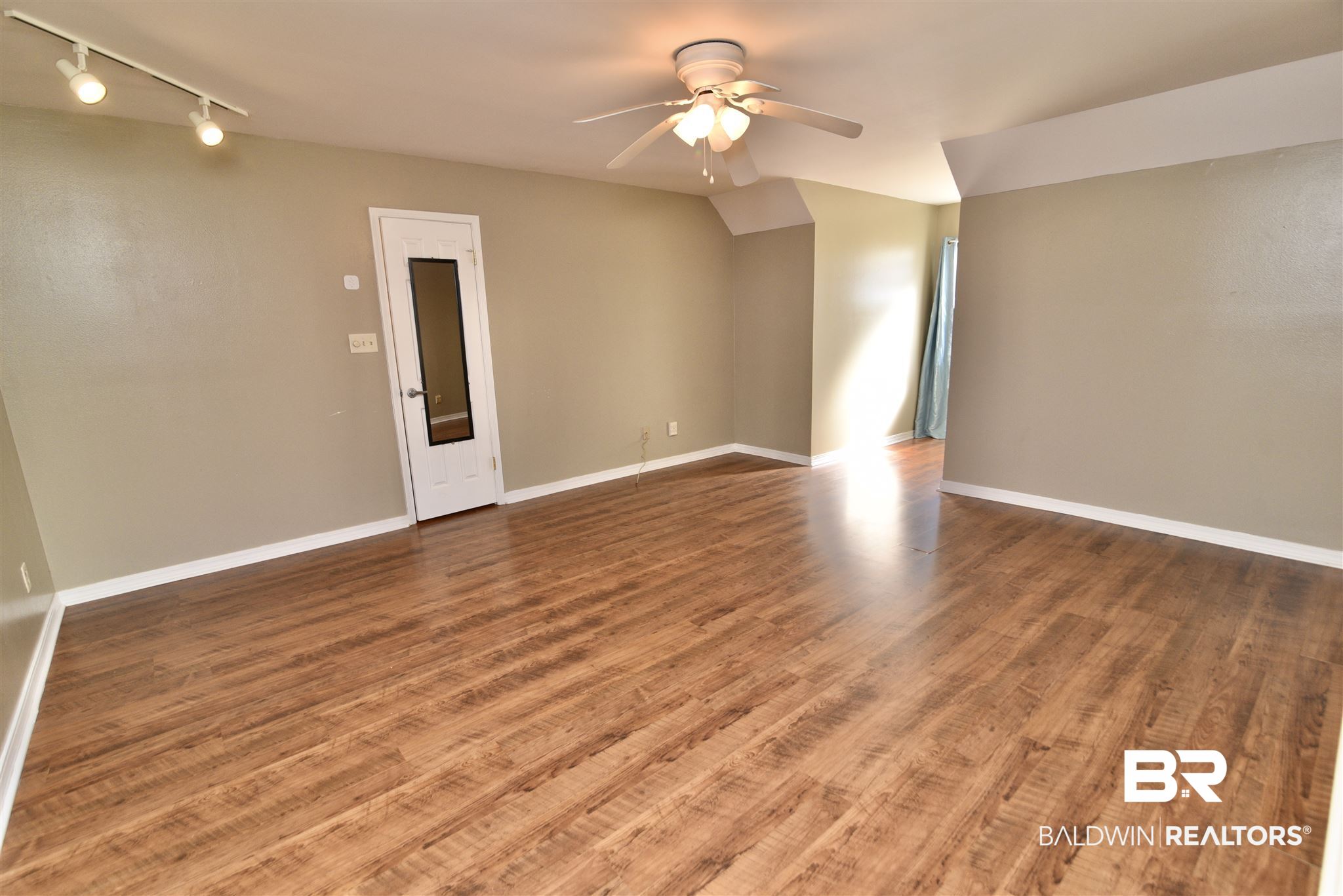 203 Ridgewood Drive Daphne, AL 36526 - Photo 36 of 46
