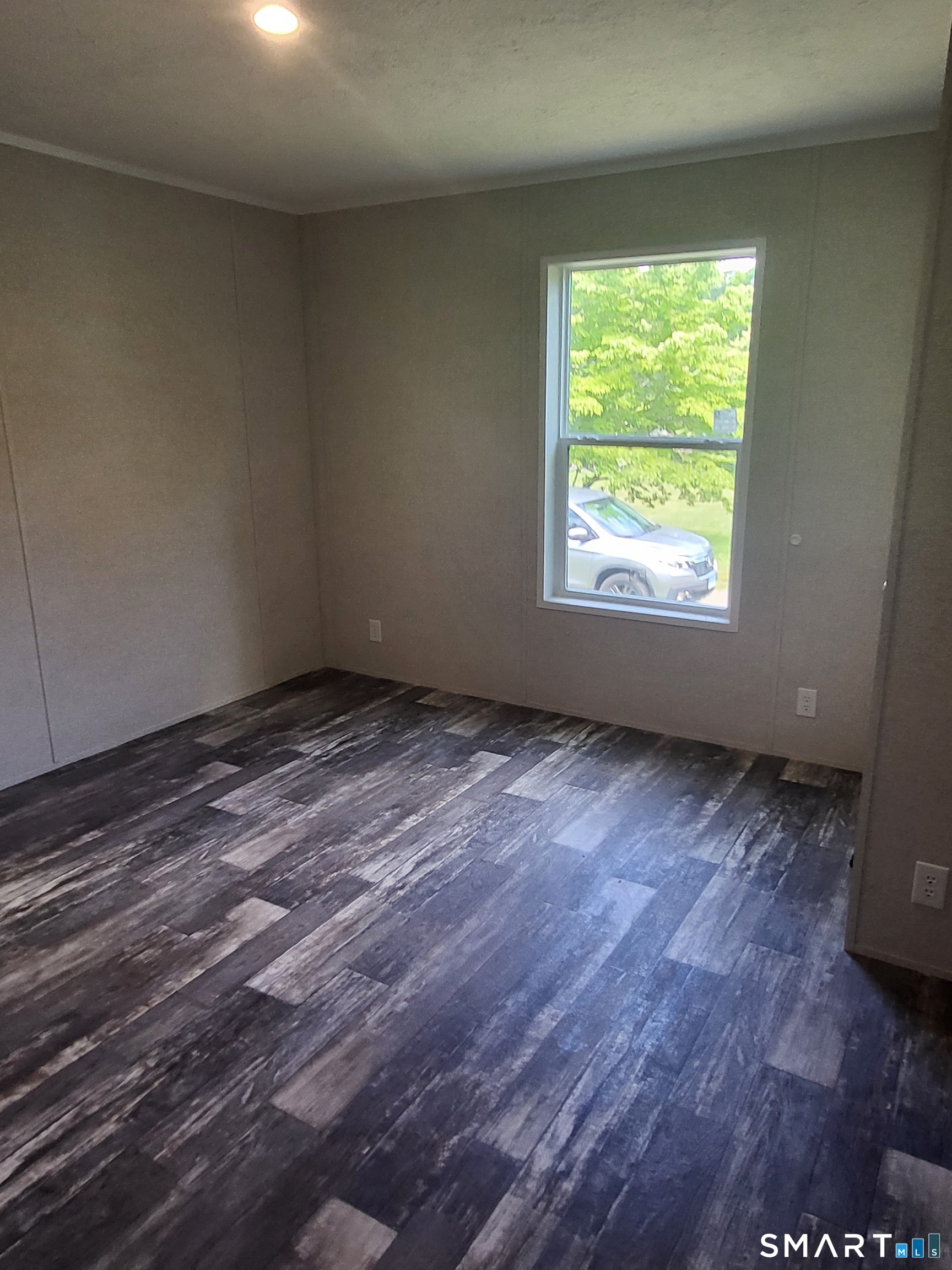 350 Chesterfield Road Montville, CT 06370 - Photo 15 of 17