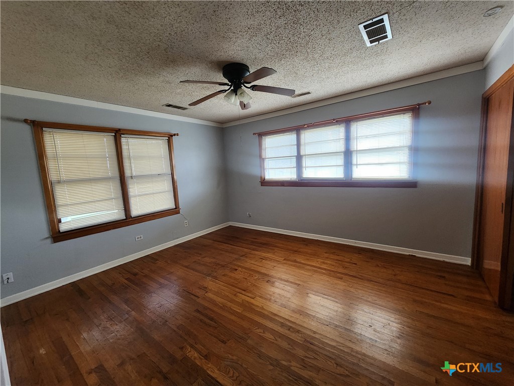 609 6th Street Moody, TX 76557 - Photo 24 of 43