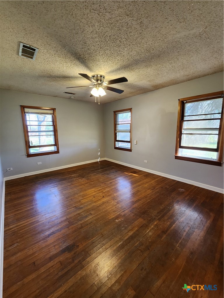 609 6th Street Moody, TX 76557 - Photo 26 of 43