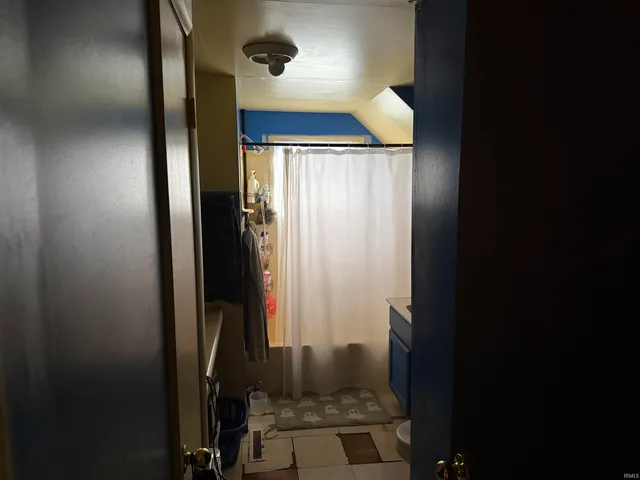 $124,900 | 239 North Jefferson Street, Cromwell, IN 46732