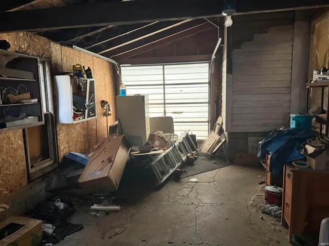 $124,900 | 239 North Jefferson Street, Cromwell, IN 46732