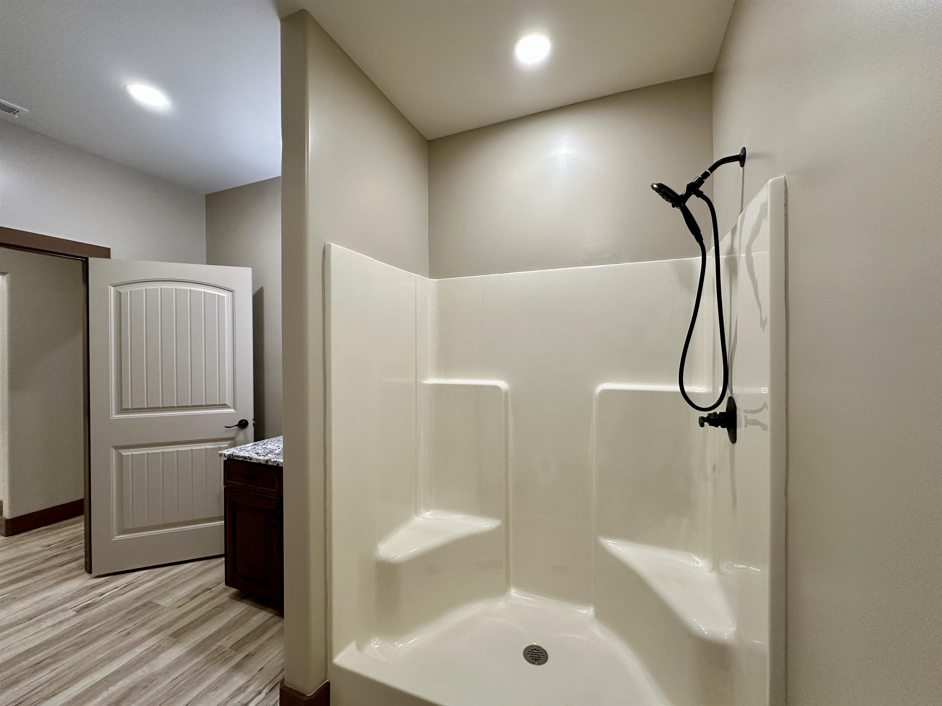 1137 Arl Bailey Road Finger, TN 38334 - Photo 21 of 40 a bathroom with a shower