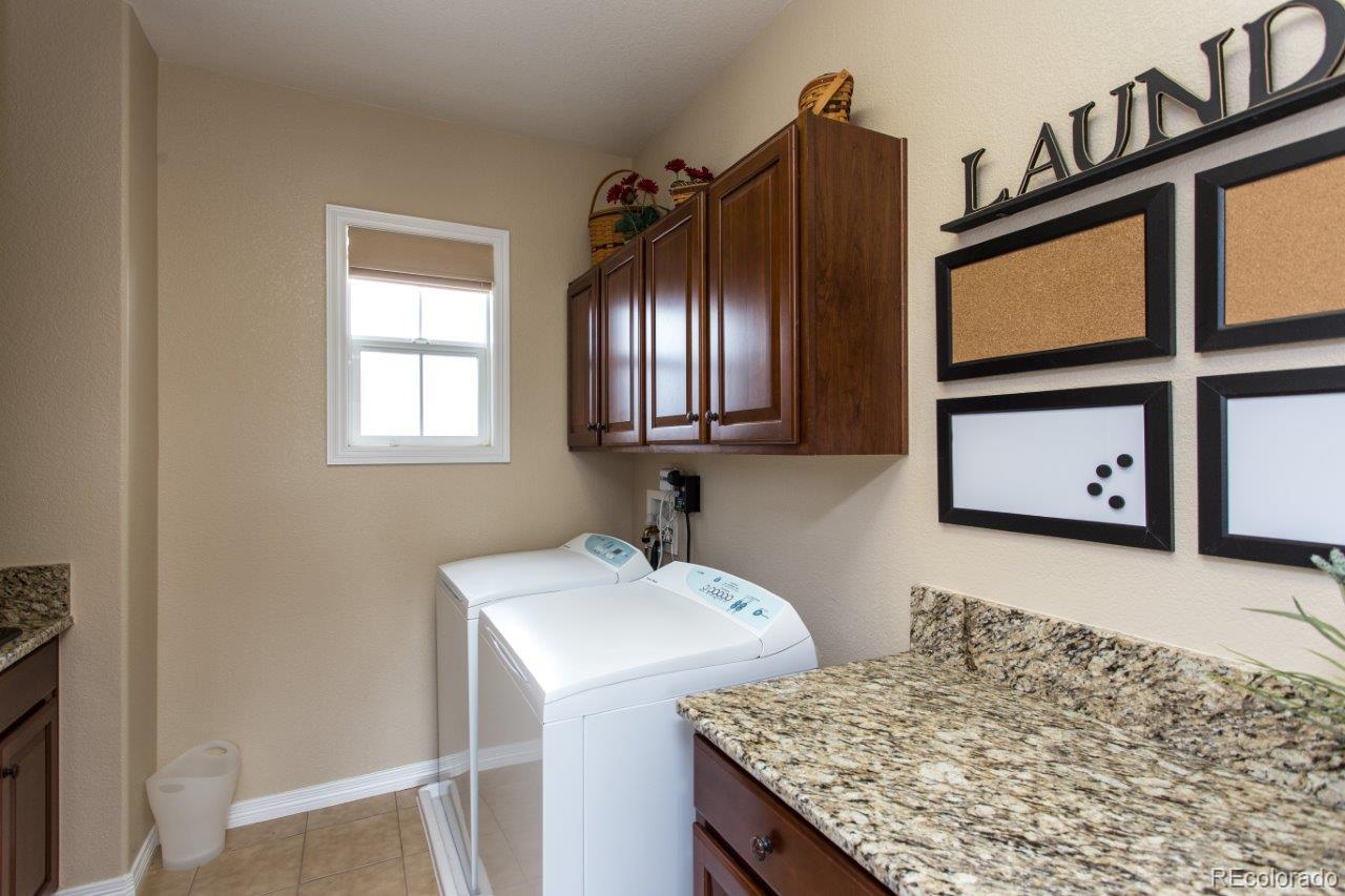 11095 Shadowbrook Circle Highlands Ranch, CO 80130 - Photo 31 of 35 Gallery Image 31