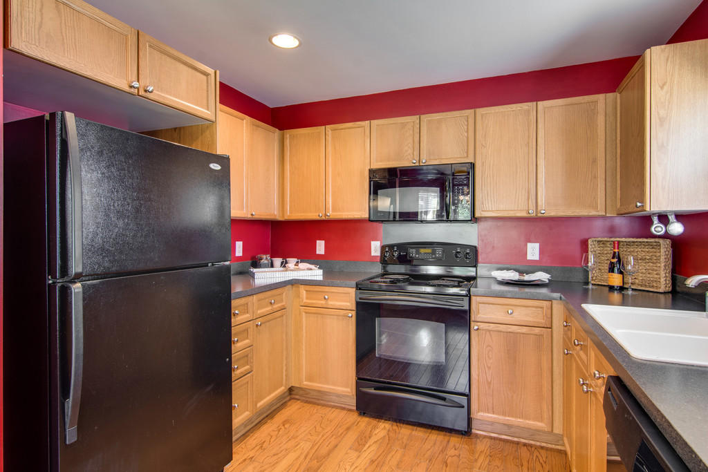 807 Bent Hickory Road Charleston, SC 29414 - Photo 8 of 26 Kitchen 2