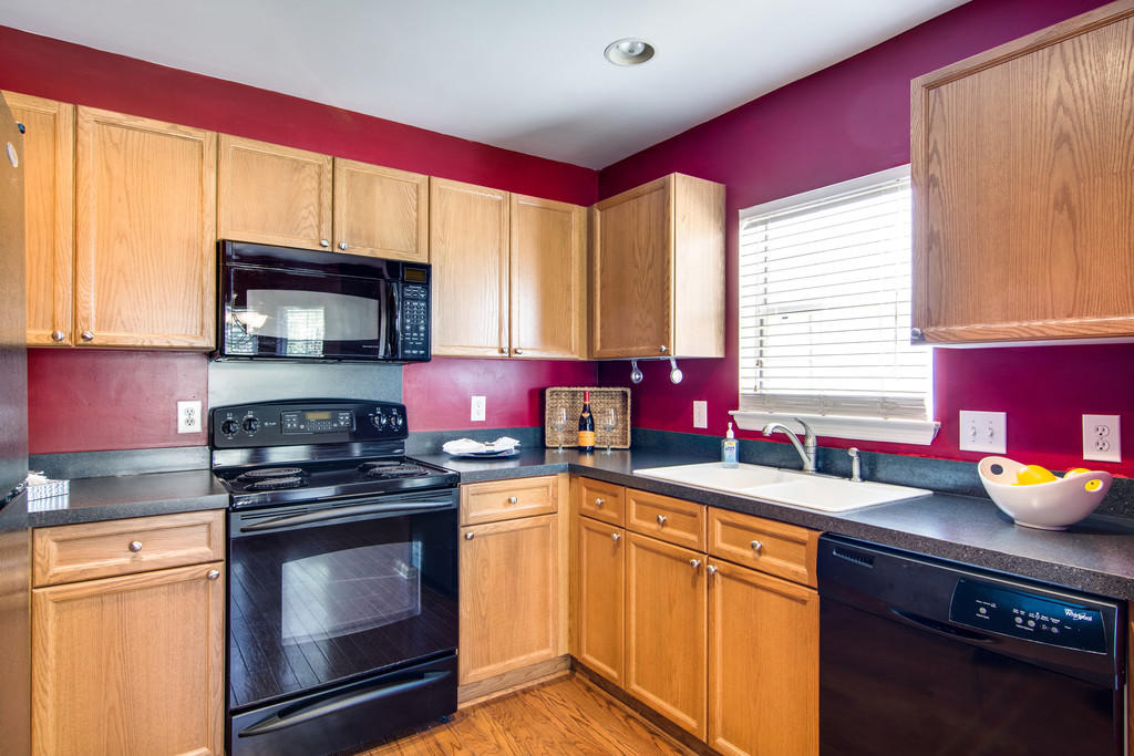807 Bent Hickory Road Charleston, SC 29414 - Photo 9 of 26 Kitchen 3