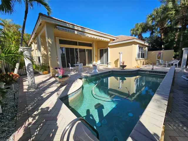 $875,000 | 10538 Northgreen Drive, Lake Worth, FL 33449
