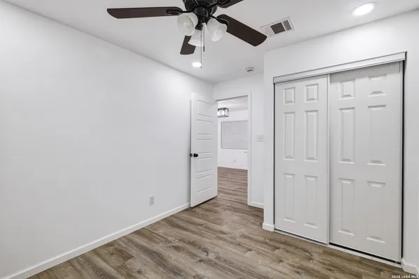 $1,450 | 1110 1/2 Avenue South, Hondo, TX 78861
