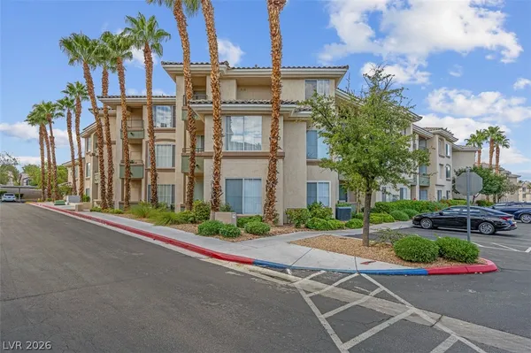 $275,000 | 7147 South Durango Drive, Unit 309, Las Vegas, NV 89113