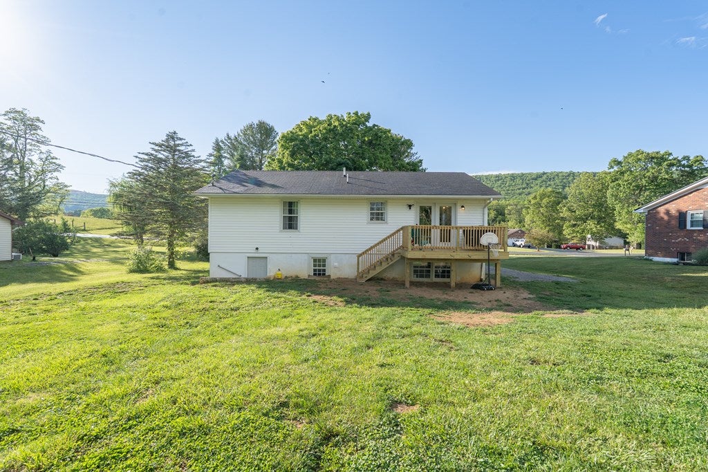 892 Ivanhoe Road Max Meadows, VA 24360 - Photo 35 of 40 Gallery Image 35