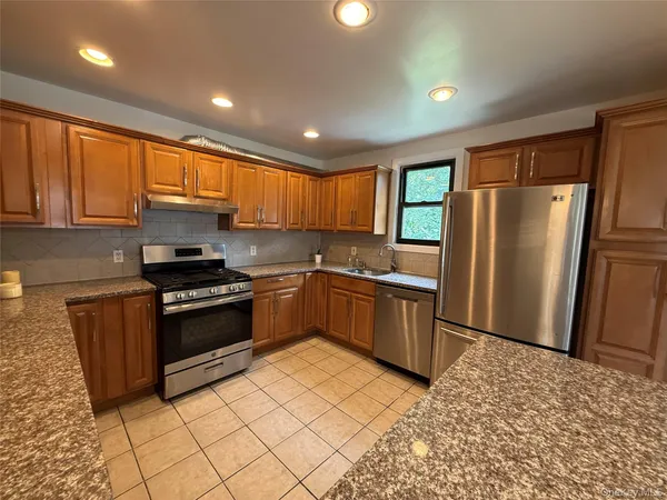 $1,198,800 | 423 Halstead Avenue, Mamaroneck, NY 10543