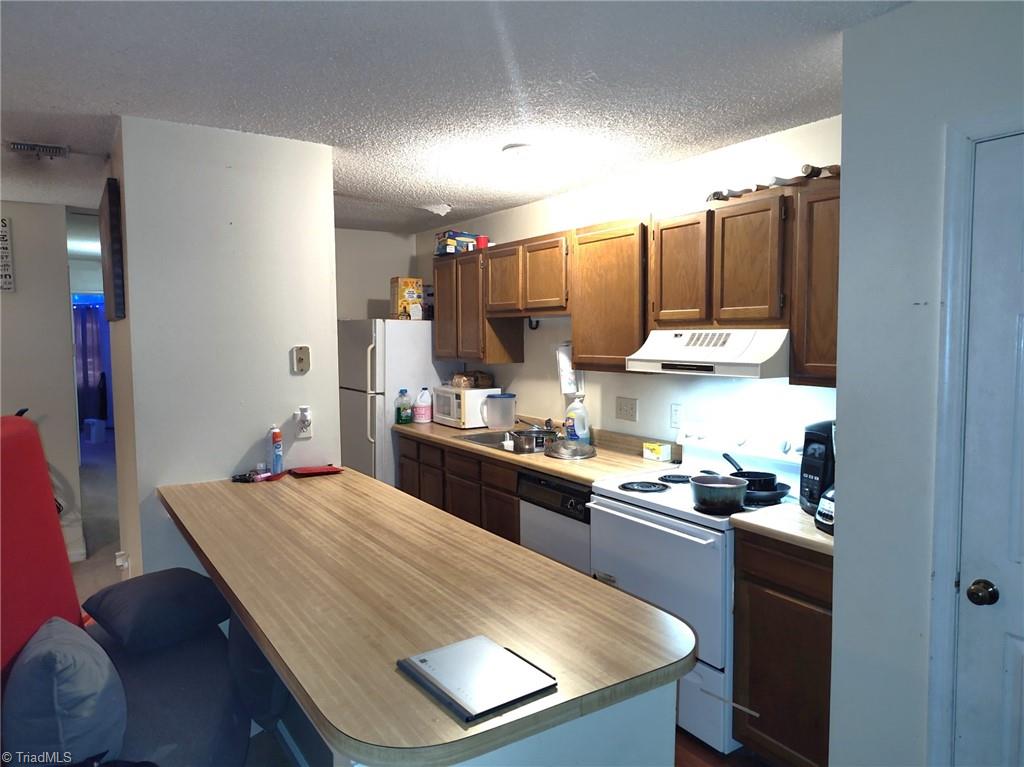 3109 Darden Road, Unit B Greensboro, NC 27407 - Photo 2 of 6