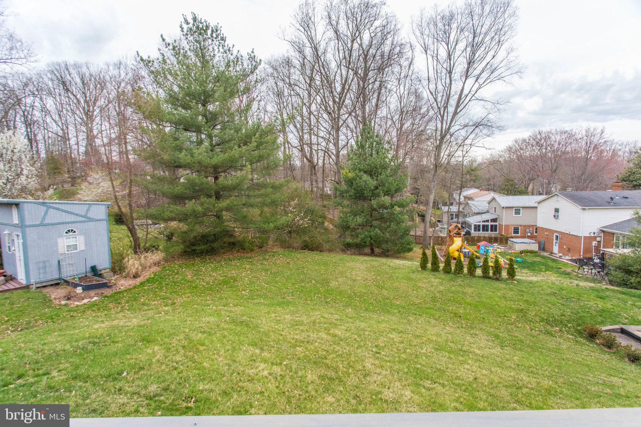 6902 Spur Road Springfield, VA 22153 - Photo 44 of 46 Backyard