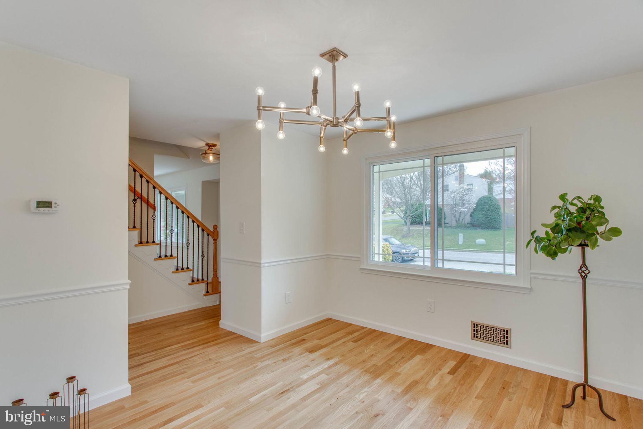 6902 Spur Road Springfield, VA 22153 - Photo 7 of 46 Dining Room