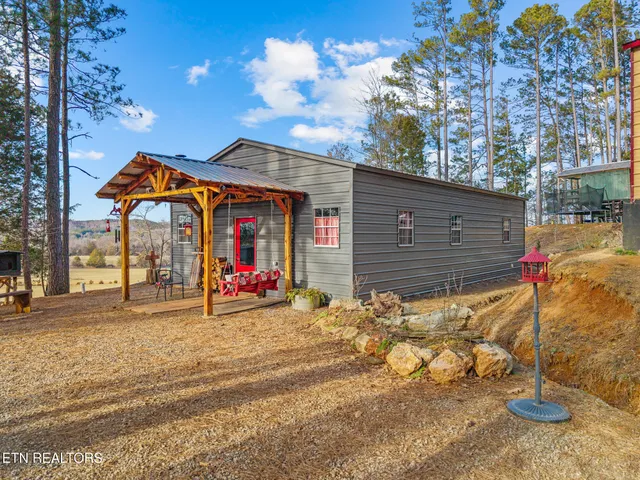 $350,000 | 365 County Road 38, Riceville, TN 37370