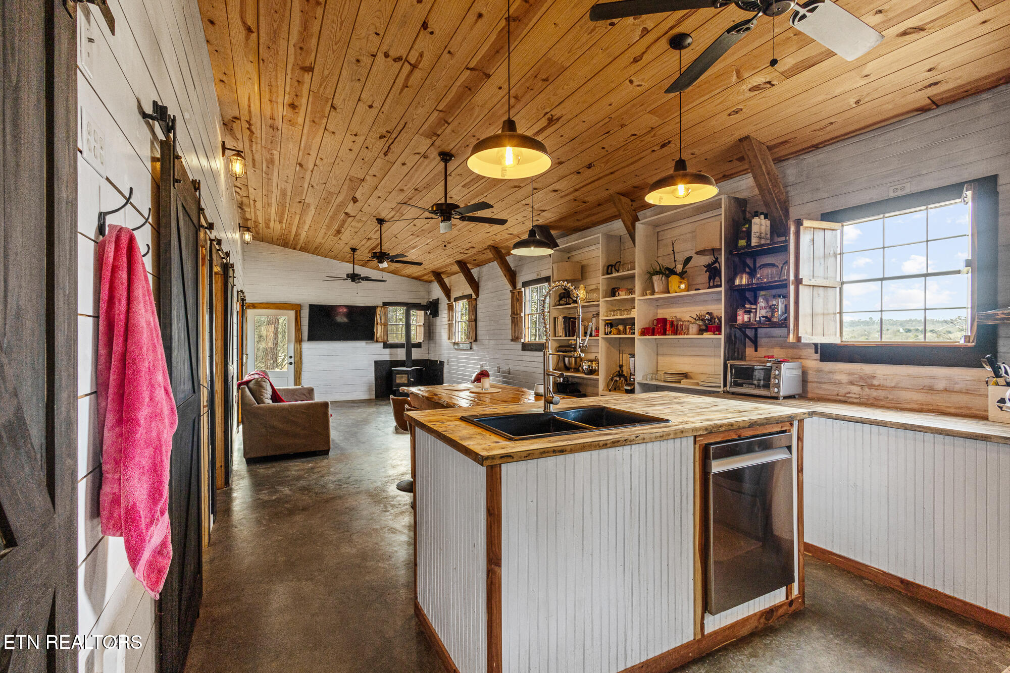 365 County Road 38 Riceville, TN 37370 - Photo 8 of 33 365