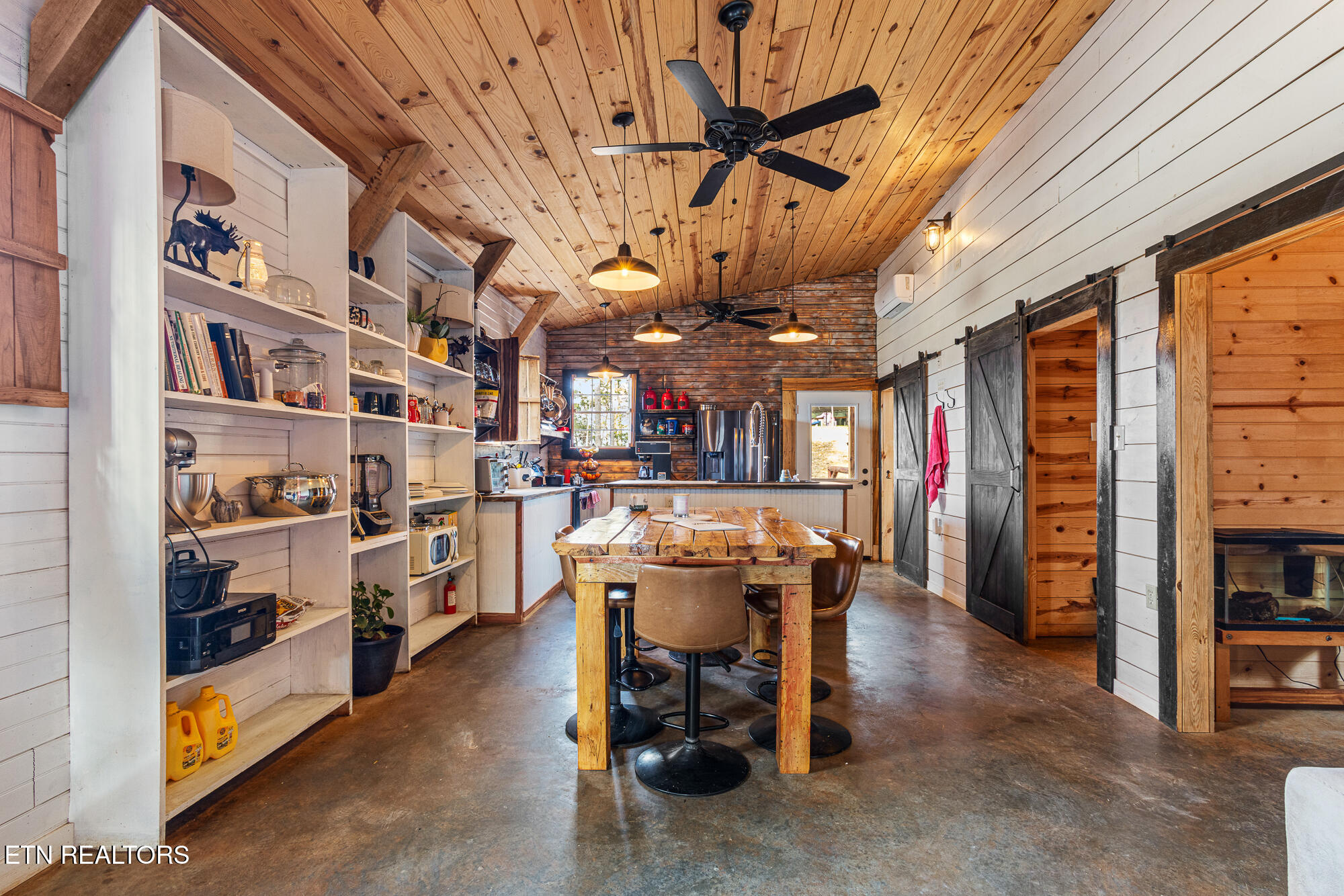 365 County Road 38 Riceville, TN 37370 - Photo 8 of 30 365