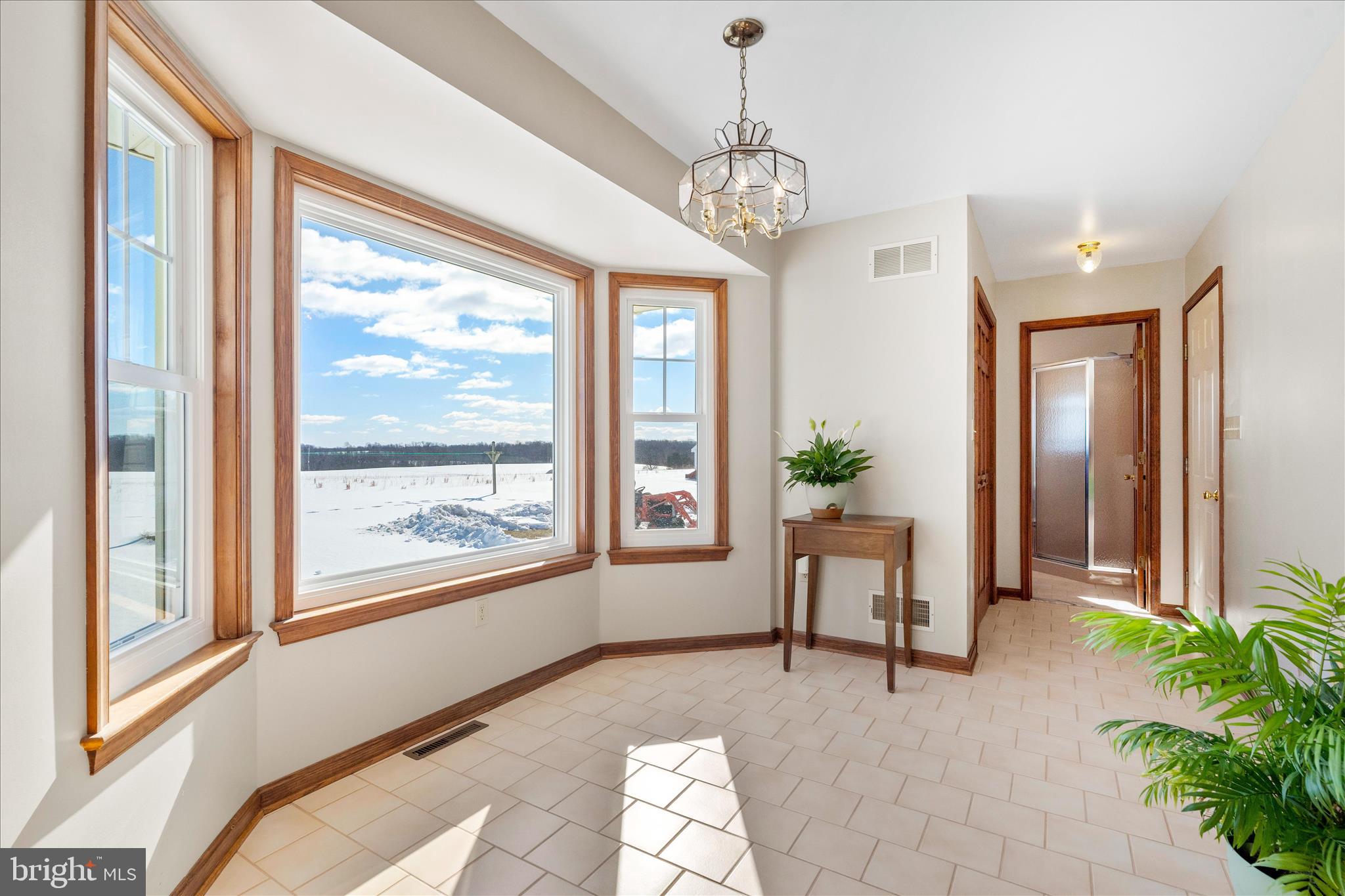 11997 Cregger Road Keymar, MD 21757 - Photo 27 of 98 Table Space in Kitchen