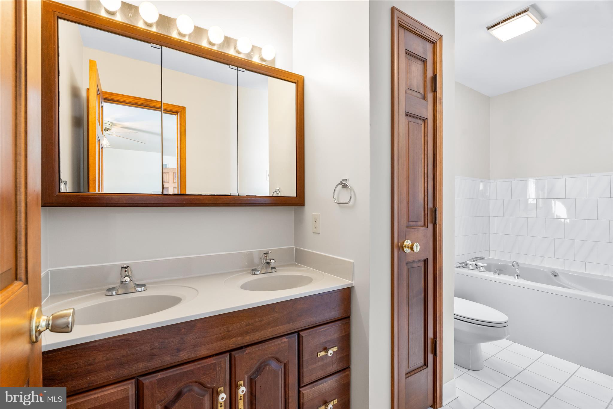 11997 Cregger Road Keymar, MD 21757 - Photo 42 of 104 Owner's Bath