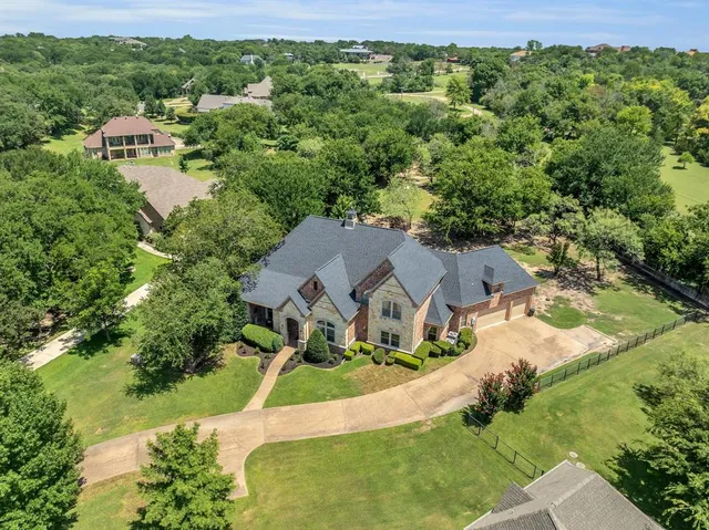 $929,995 | 10500 Estancia Court, Fort Worth, TX 76108