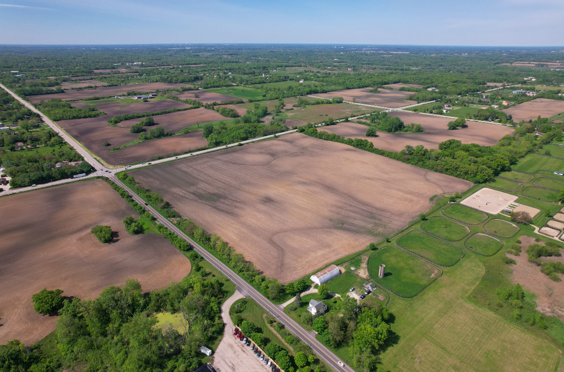 41616 North Delany Road Wadsworth, IL 60099 - Photo 14 of 37 an aerial view of a house with a garden