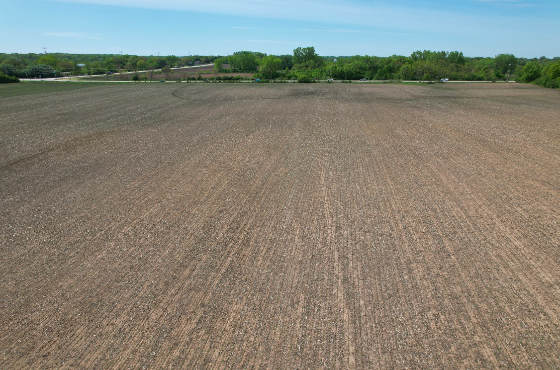 41616 North Delany Road Wadsworth, IL 60099 - Photo 31 of 37 a view of lake and mountain view