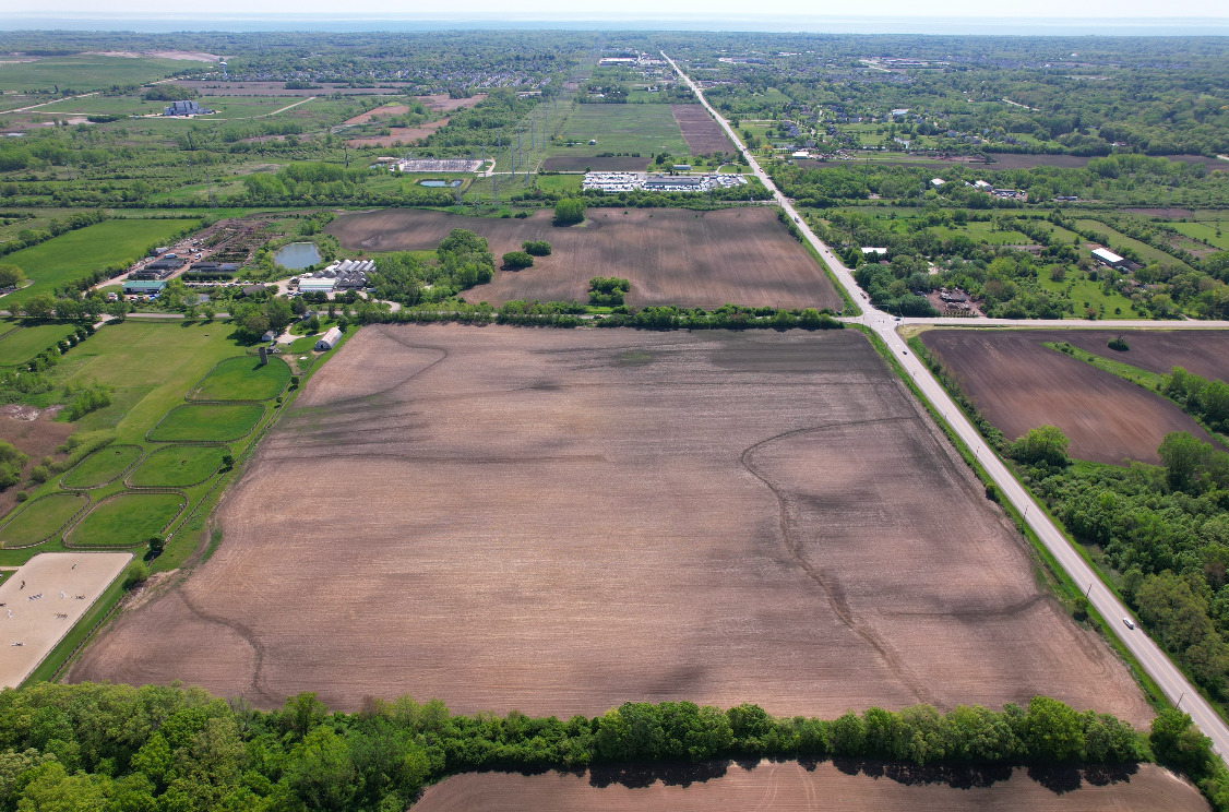 41616 North Delany Road Wadsworth, IL 60099 - Photo 8 of 37 an aerial view of a house with a yard