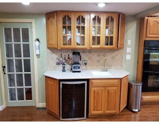 322 Long Hill Road Bolton, MA 01740 - Photo 7 of 29 Gallery Image 7